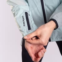 VENTRA ultralight women's windbreaker lt.blue